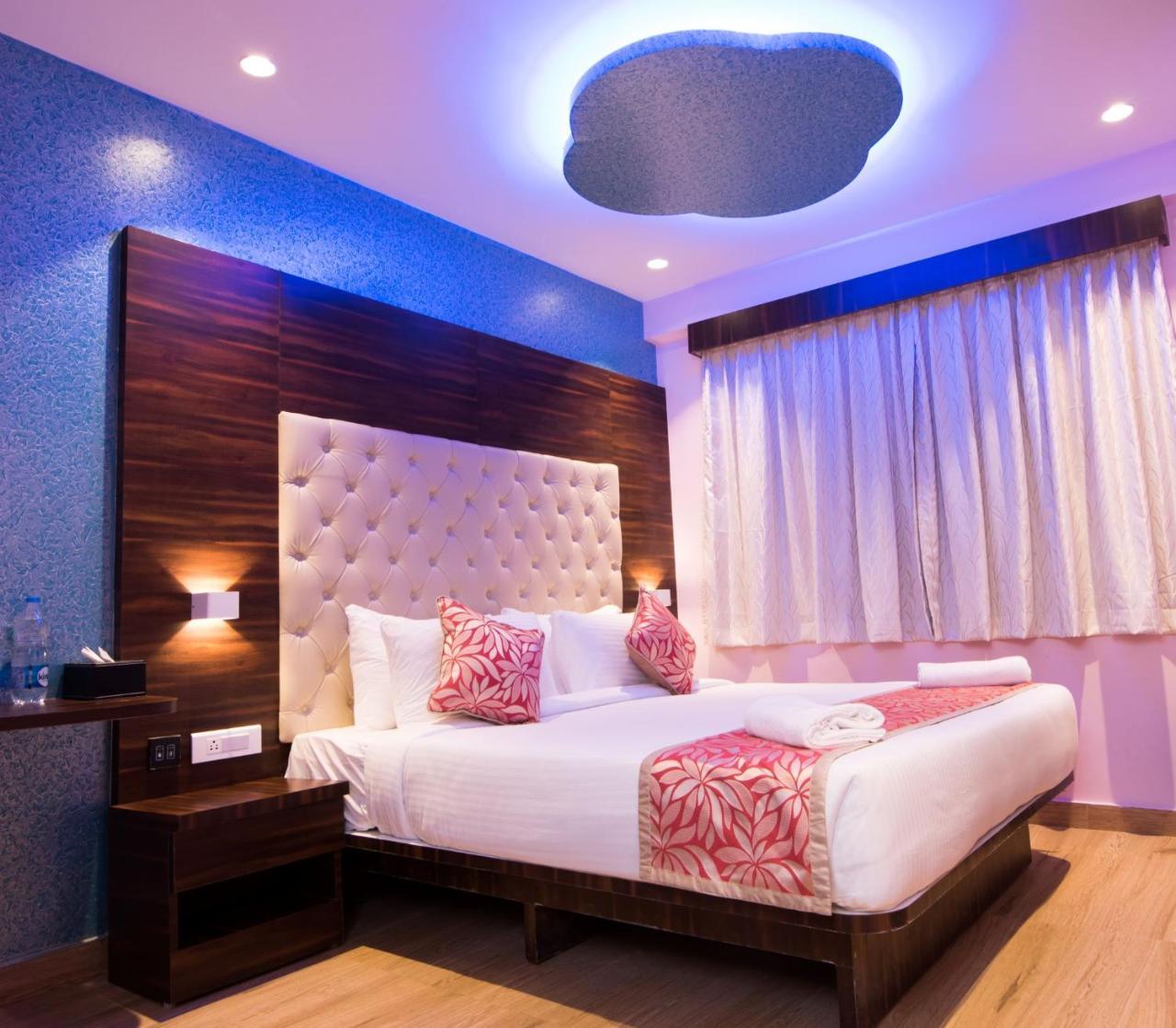 Npg Hotel Yelahanka Dış mekan fotoğraf