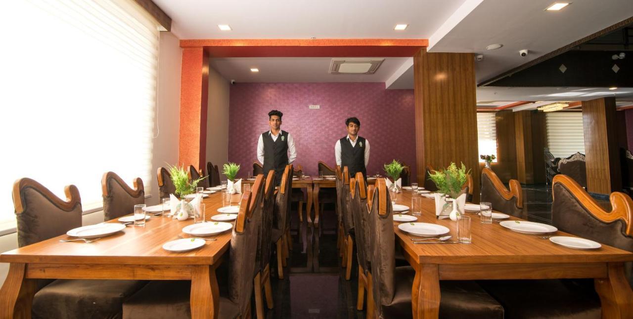 Npg Hotel Yelahanka Dış mekan fotoğraf