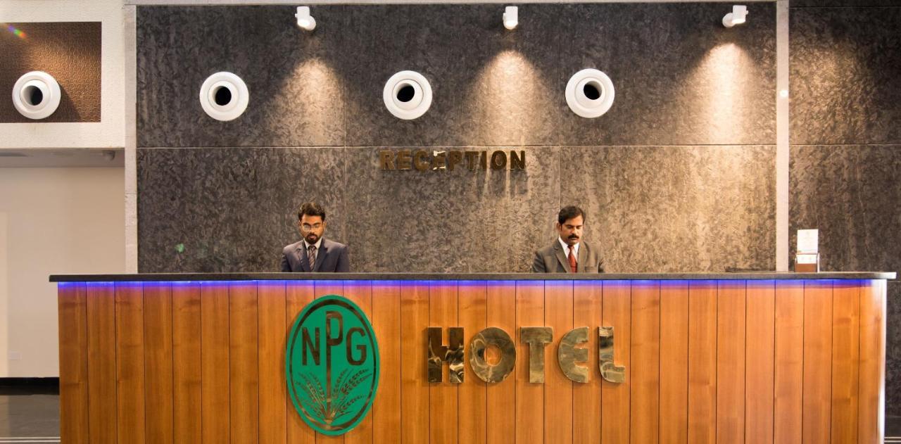 Npg Hotel Yelahanka Dış mekan fotoğraf